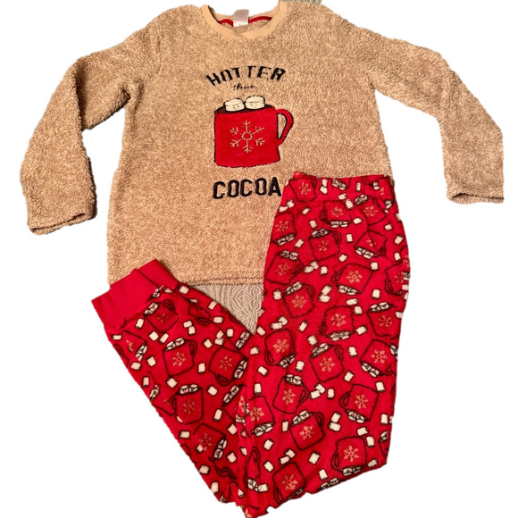 Secret Treasures Other - ☃️ Secret treasures hot coco PJ’s size small 4/6 hotter than coco
